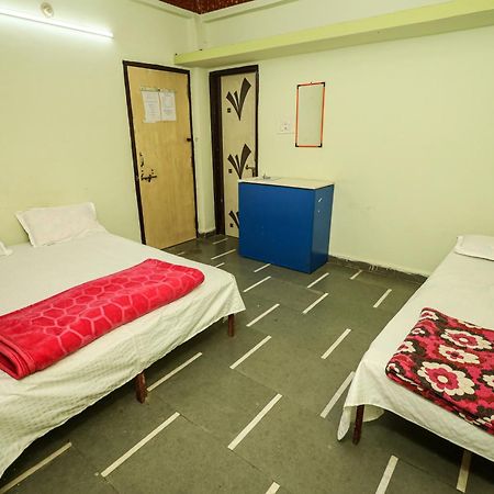 Rai Guest House Ujjain Exteriör bild