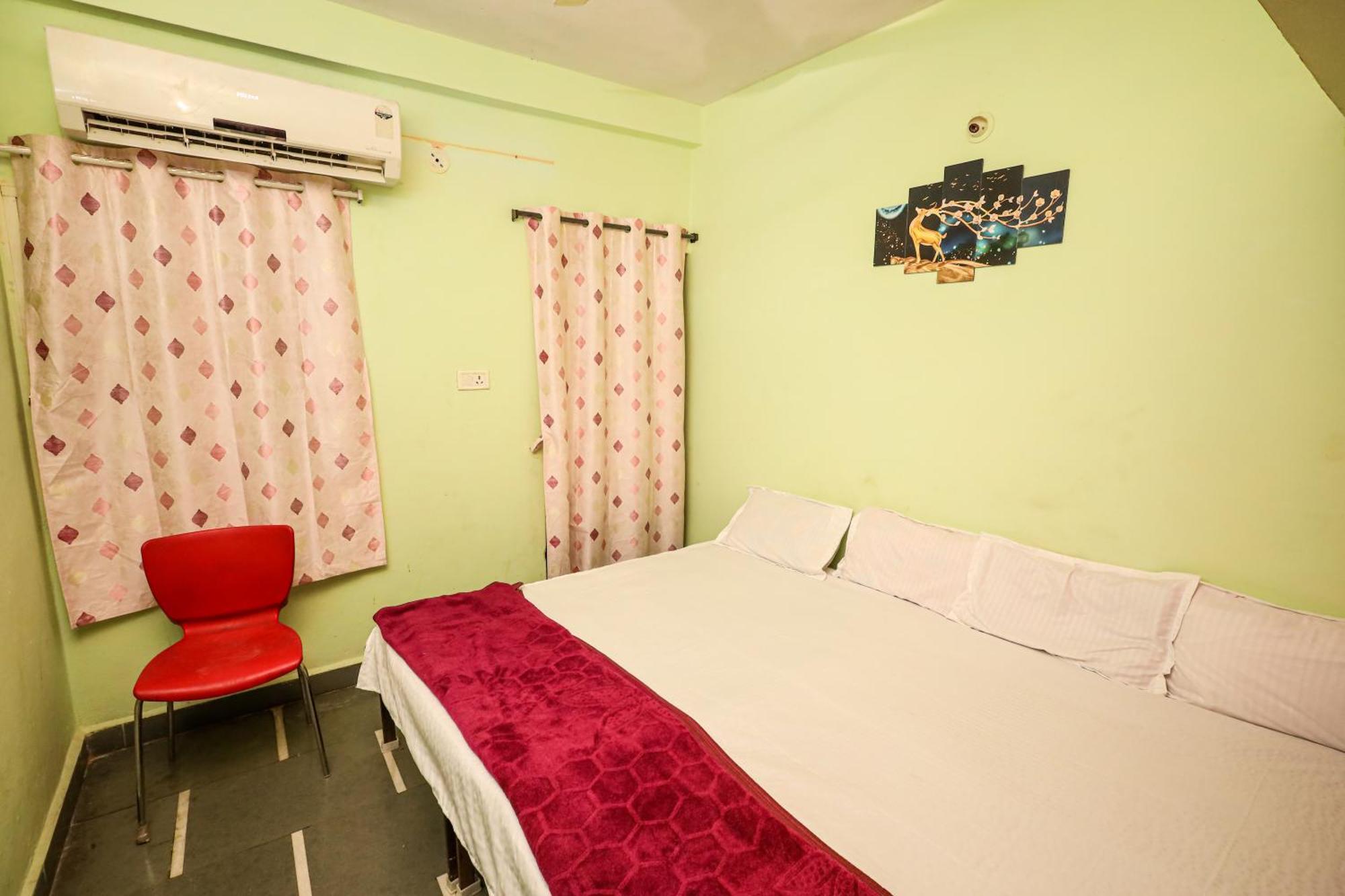 Rai Guest House Ujjain Exteriör bild